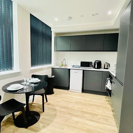 Fully Equipped One Bedroom Apartment Near Old Trafford Stadium! Mánchester Exterior foto