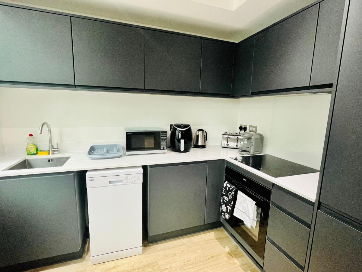 Fully Equipped One Bedroom Apartment Near Old Trafford Stadium! Mánchester Exterior foto