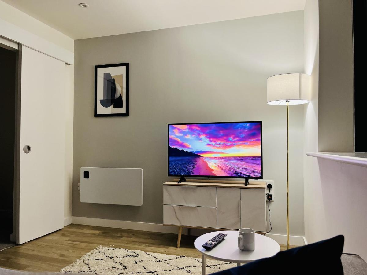 Fully Equipped One Bedroom Apartment Near Old Trafford Stadium! Mánchester Exterior foto