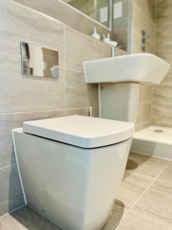 Fully Equipped One Bedroom Apartment Near Old Trafford Stadium! Mánchester Exterior foto